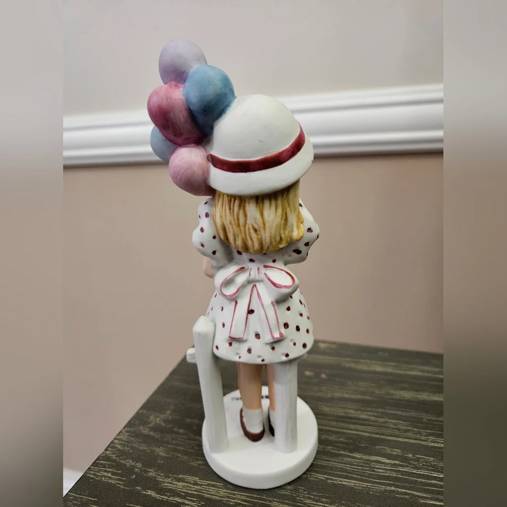 Vintage Margaret Keane Big Eyed Girl MDH 1976 Balloon Girl Figurine Japan - Picture 3 of 7